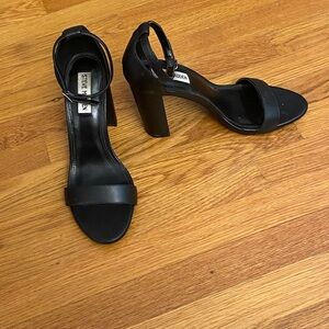 Steve Madden CARRSON Black Leather Heel Sandals Size 10